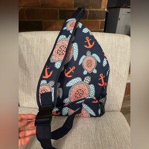 💜unisex NEW under the sea sling can Back Pack with excellent condition.